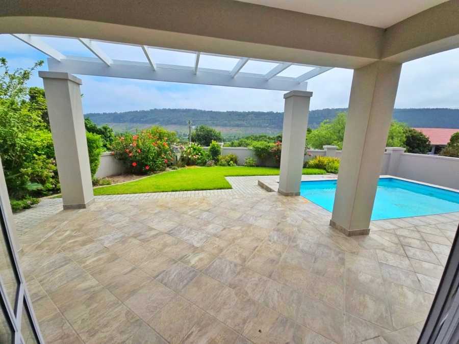 4 Bedroom Property for Sale in Sedgefield Central Western Cape